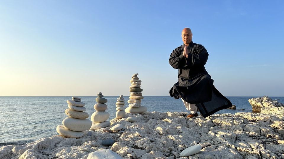 Qi Gong für ReiterInnen mit Shaolin Mönch Shi Yan Liang – vom gestressten Alltag zum harmonischen Ritt